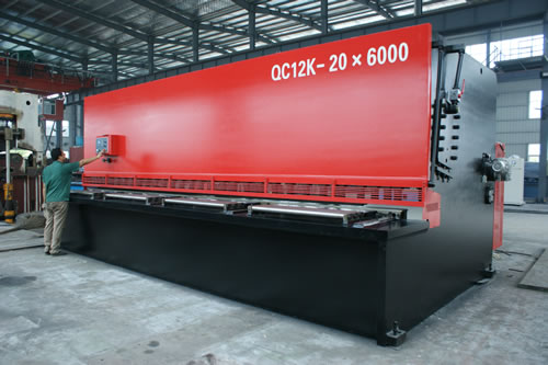 QC12K剪板机